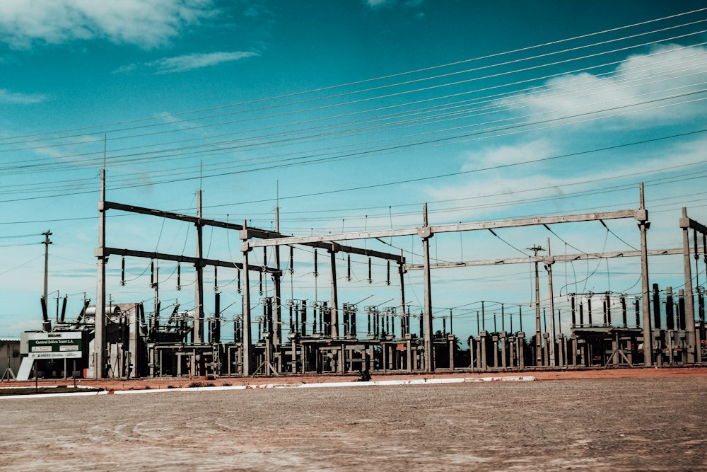 Subestación eléctrica y sistemas de puesta a tierra